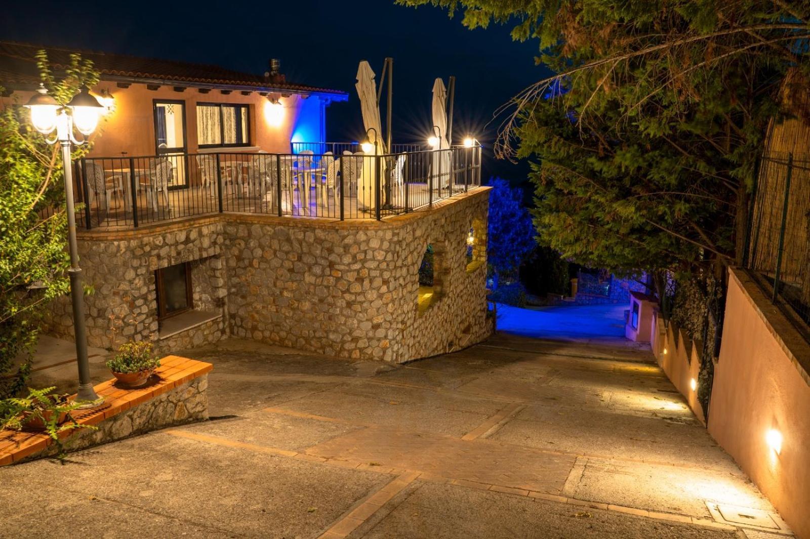 Residence Villarcangelo มารีนาดีกาเมโรตา ภายนอก รูปภาพ