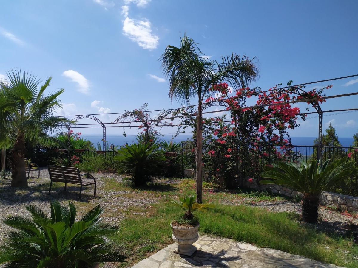 Residence Villarcangelo มารีนาดีกาเมโรตา ภายนอก รูปภาพ
